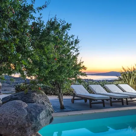 Cave By Llb - Sea & Sunset View Appartement Plintri